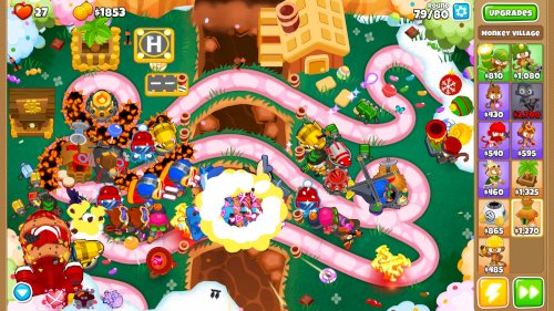 Screenshot of Bloons TD 6